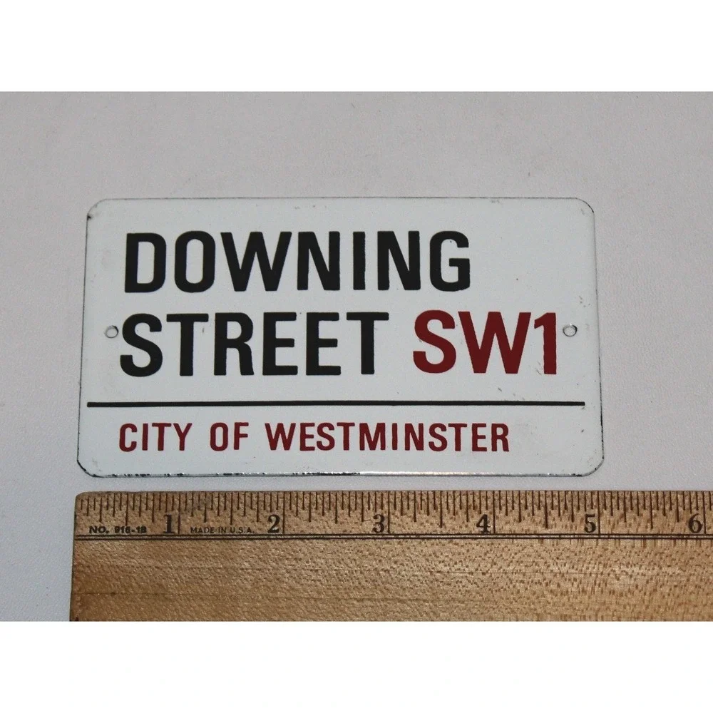 Downing Street SW1 miniature enamel sign City of Westminster Garnier Gifts